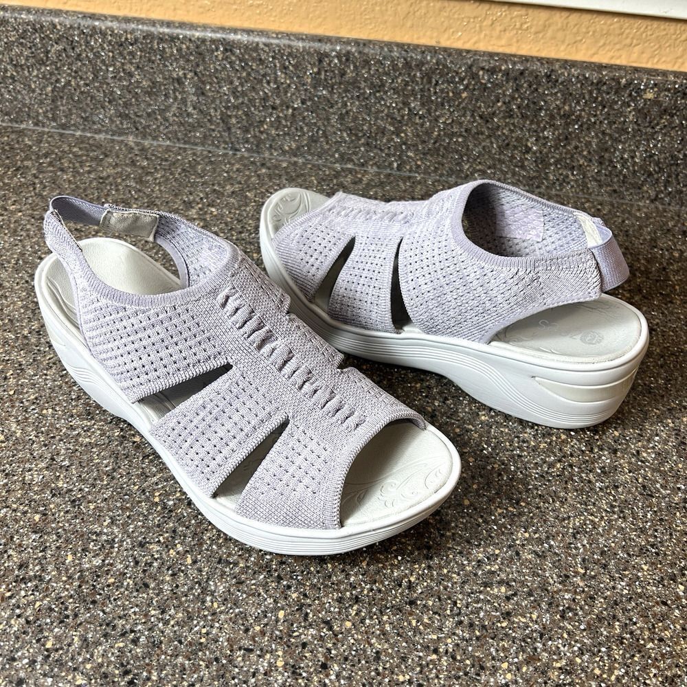 Bzees Womens 9M Lt Purple Fabric Comfort Casual Sandal Sling Back Wedge Open Toe
